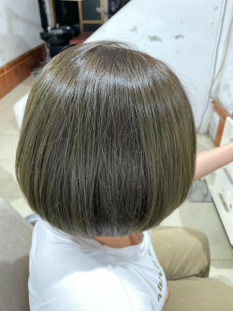 Top các màu tóc nhuộm xanh rêu hot nhất hiện nay