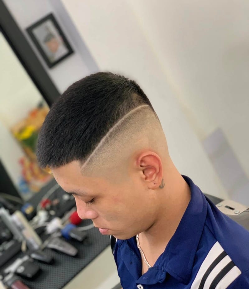 buzzcut học sinh