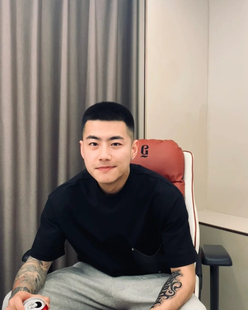 cắt tóc đầu cua 16