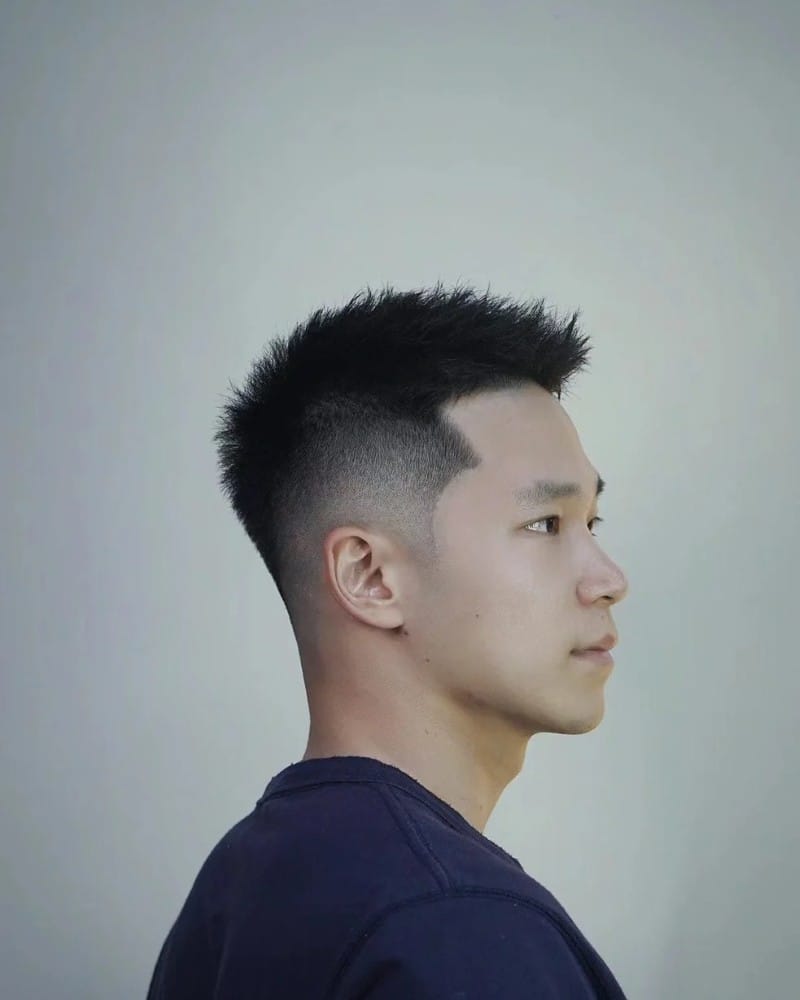 cắt tóc đầu đinh