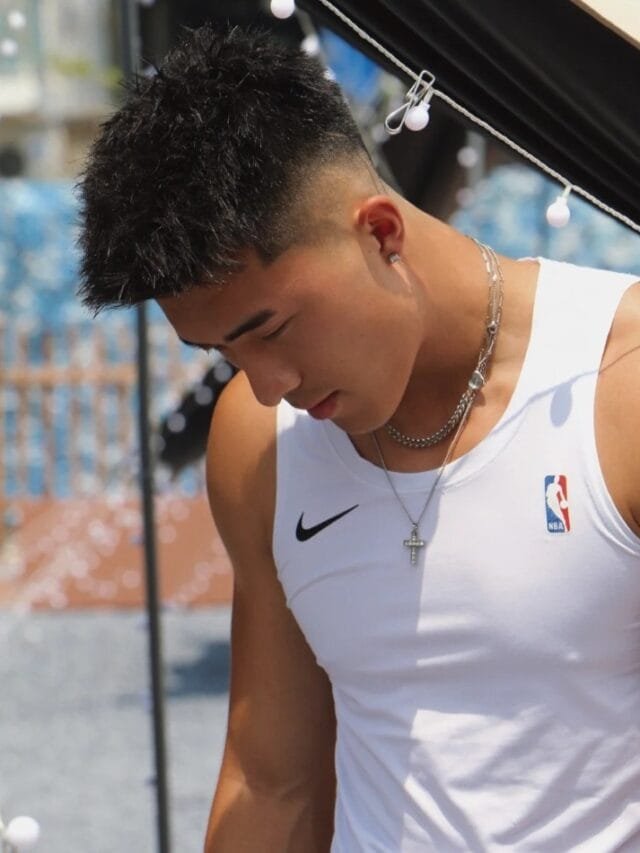 kiểu tóc sport nam mặt tròn