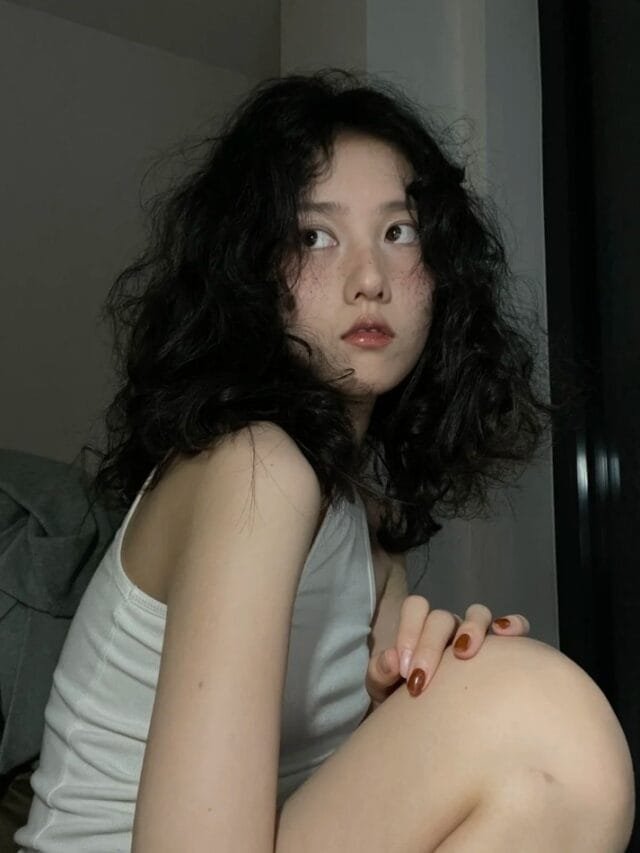 tóc uốn gợn sóng nhỏ