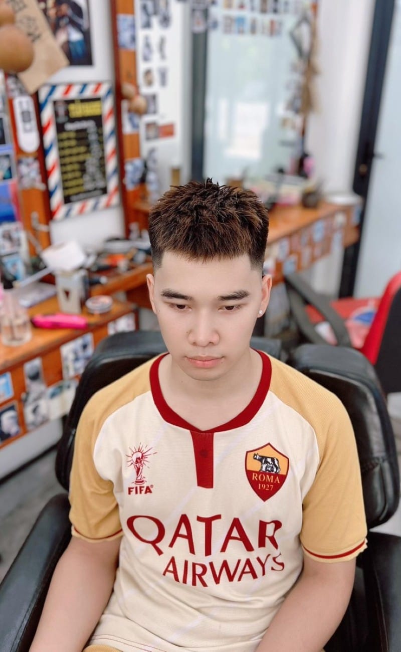 đầu mohican ngắn