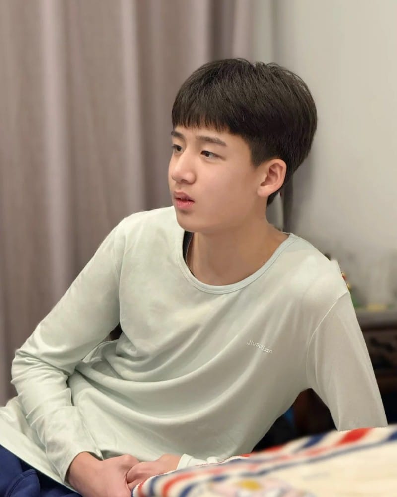 kiểu tóc cho học sinh nam 9