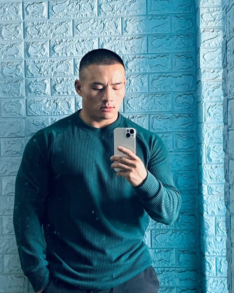 kiểu tóc nam đầu đinh 7