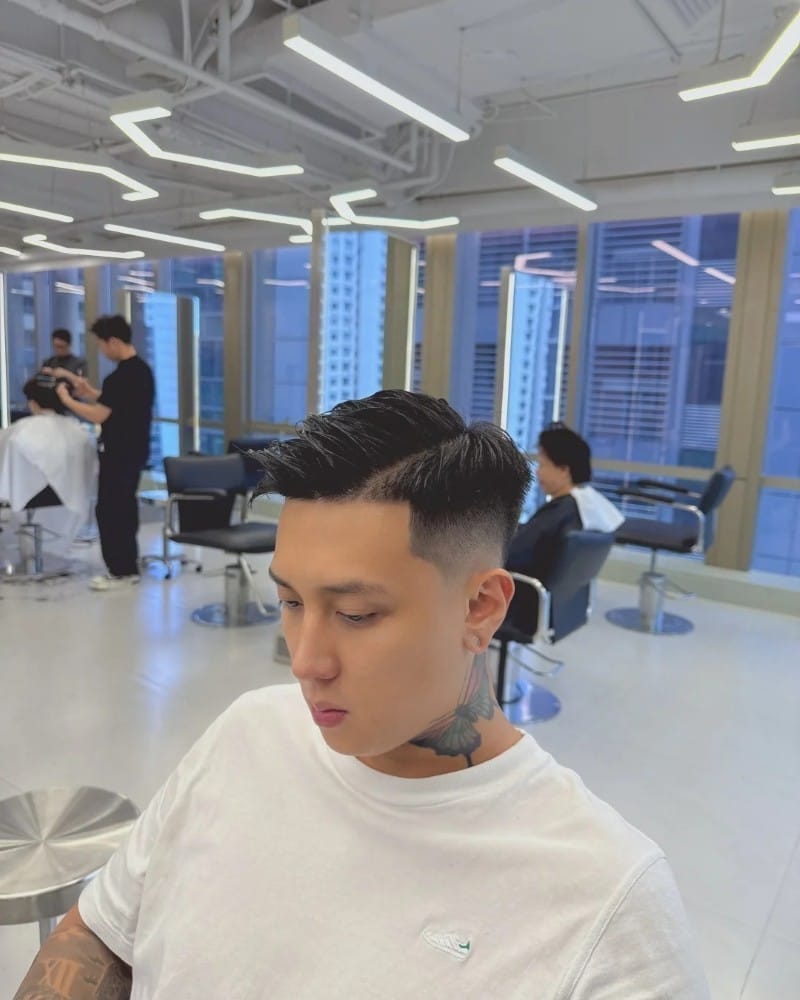 kiểu tóc nam undercut mái dài
