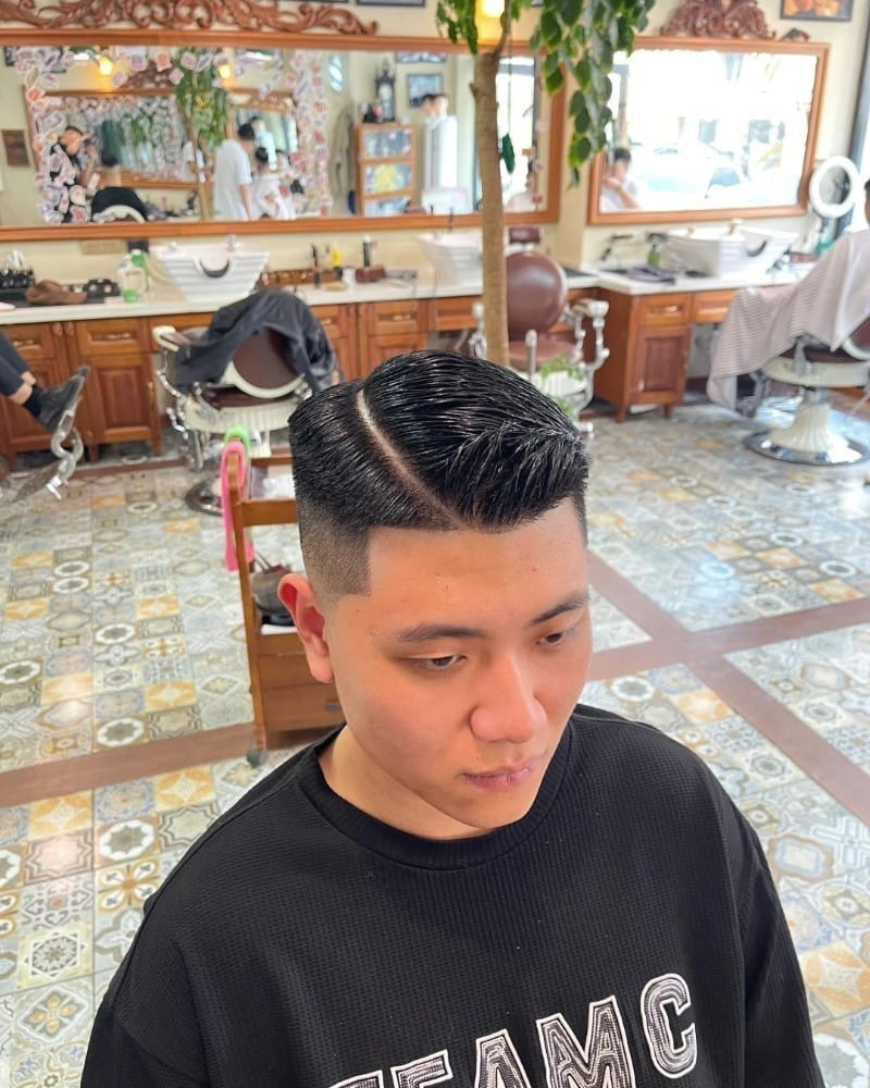 kiểu tóc undercut vuốt ngược việt nam