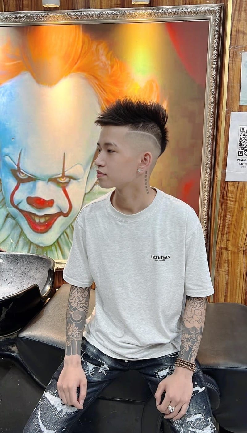 mohican gáy nhọn kẻ vạch 26
