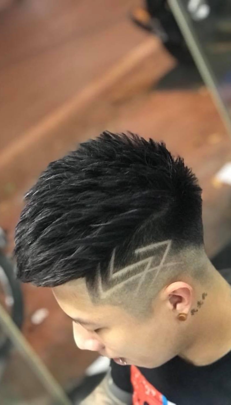 mohican gáy nhọn kẻ vạch 5