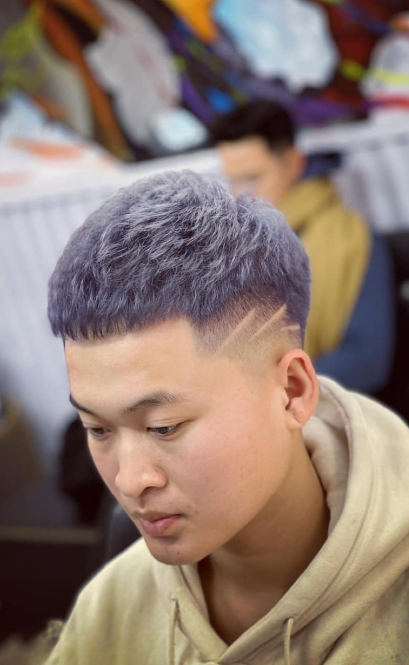 mohican mái ngắn