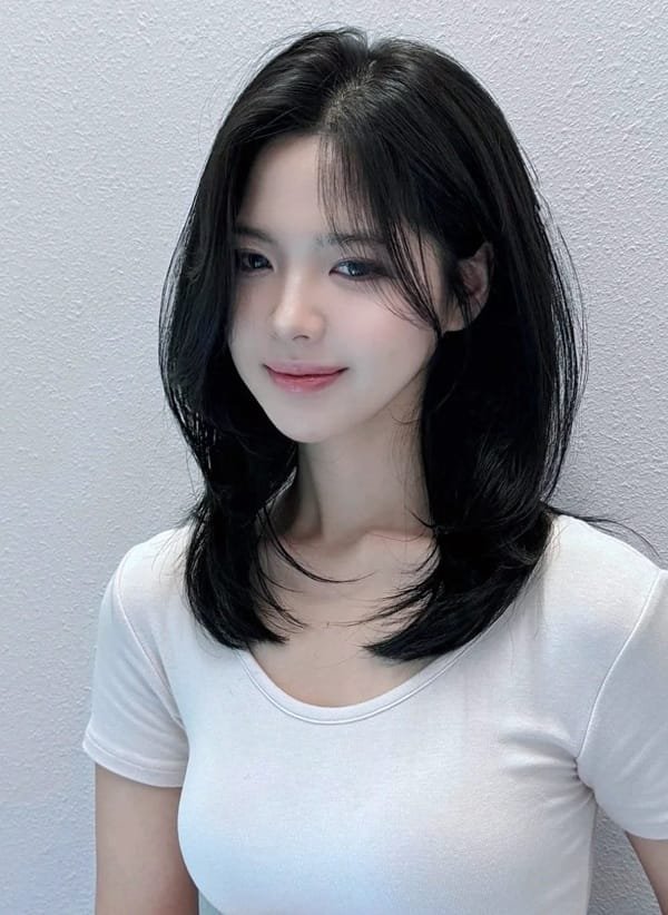 tóc layer nữ ngắn ngang vai