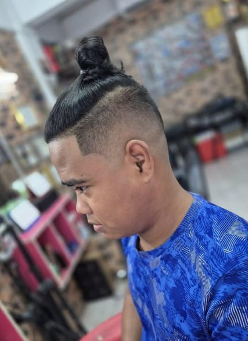 tóc nam buộc 10