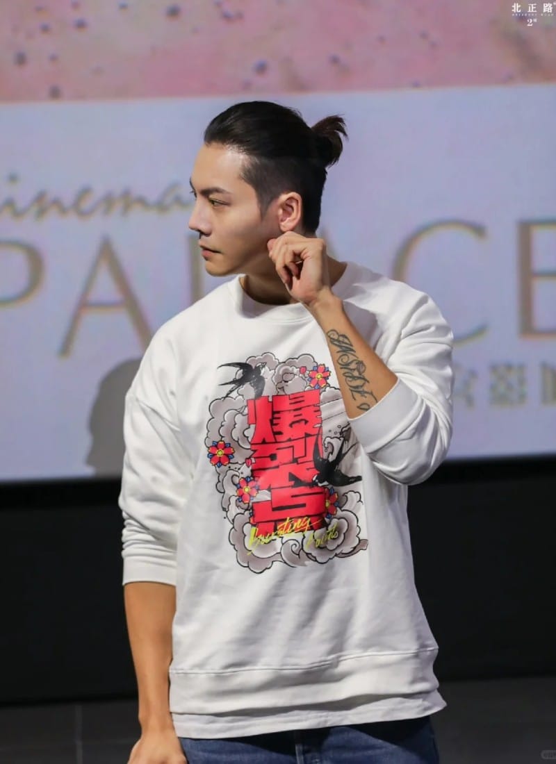 tóc nam buộc