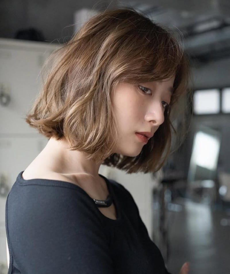 tóc ngắn uốn gợn sóng 1