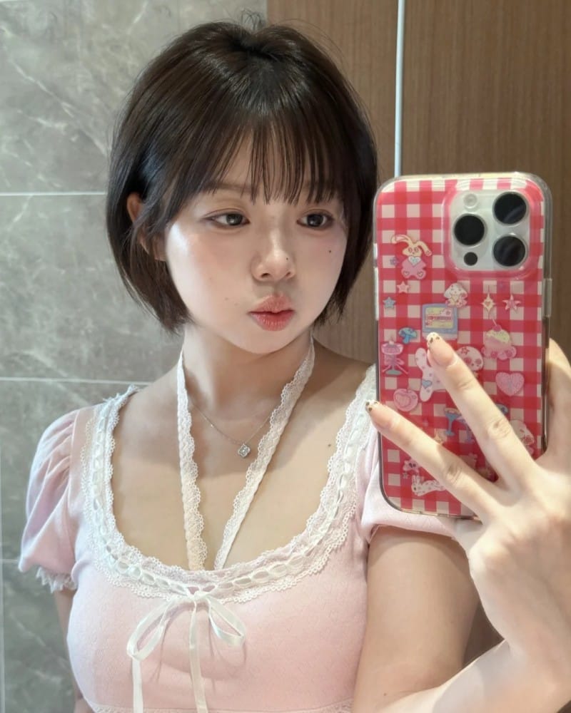 tóc pixie mái thưa