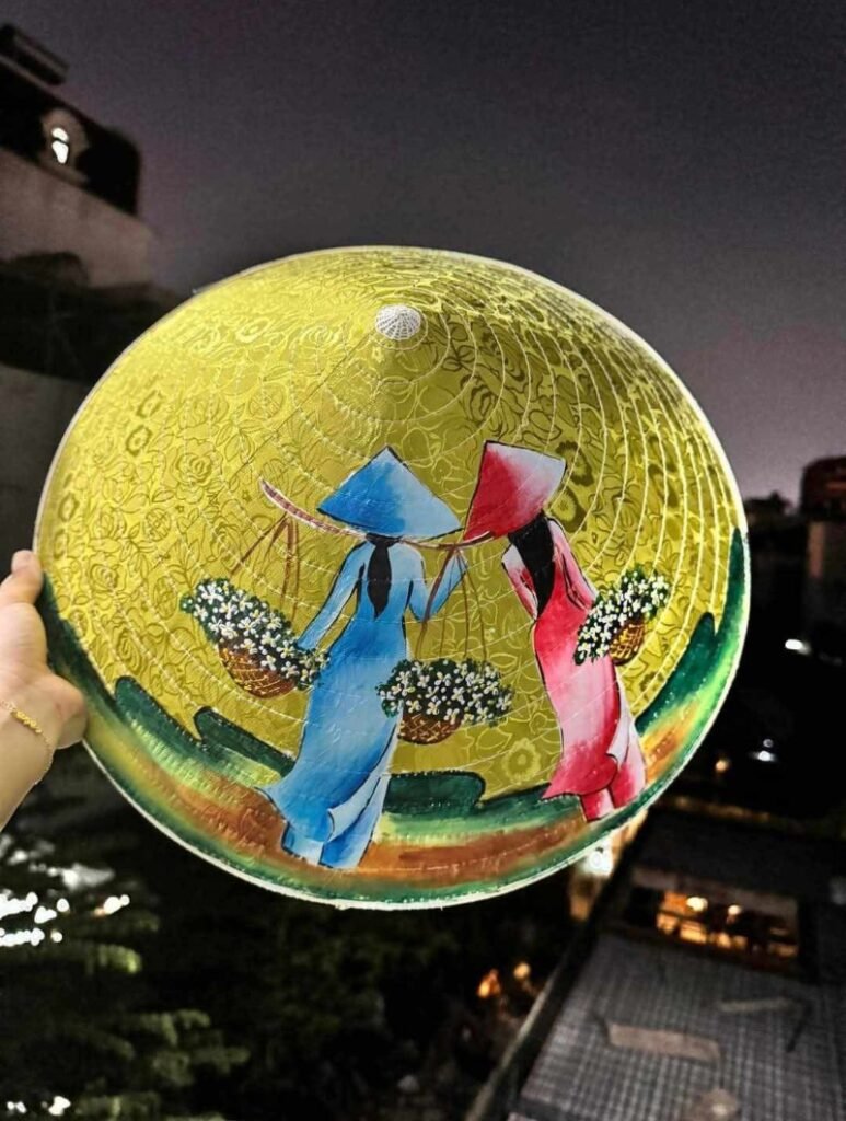 tranh vẽ nón lá 15