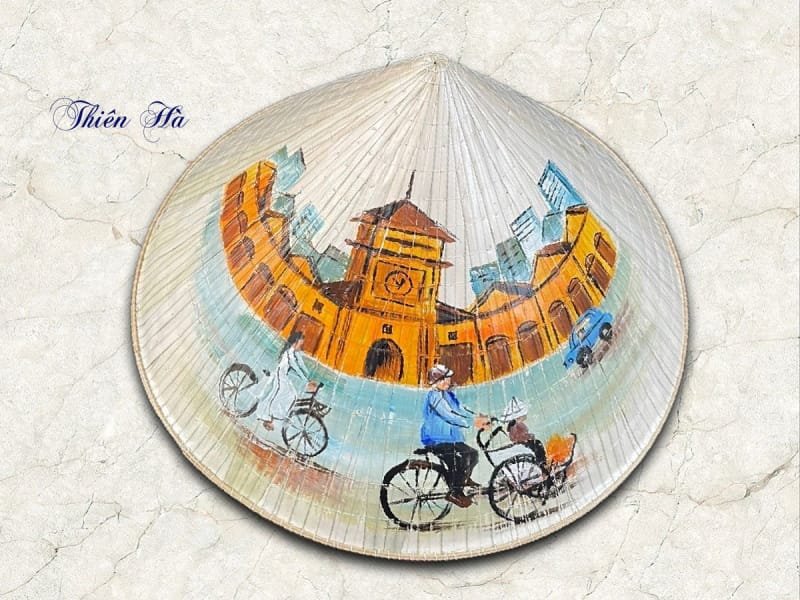 vẽ tranh trên nón lá 6