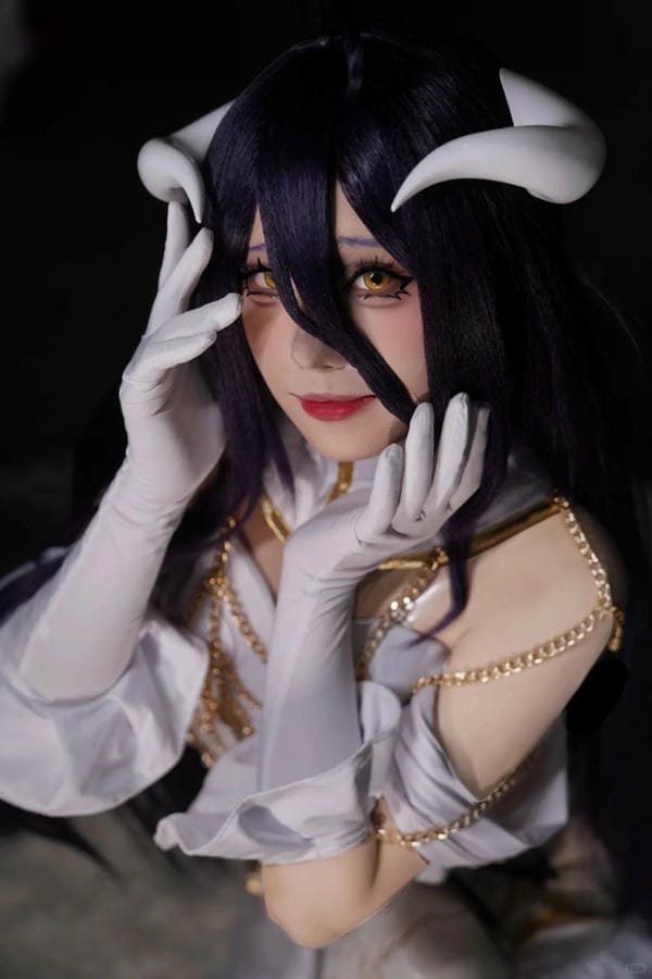 albedo overlord cosplay (20)