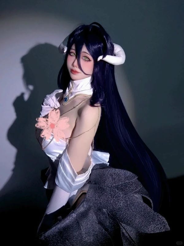 albedo overlord cosplay (25)