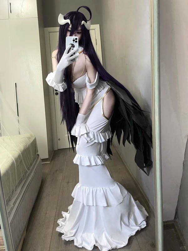 albedo overlord cosplay (29)
