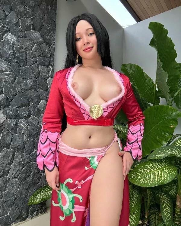 boa hancock cosplay (23)