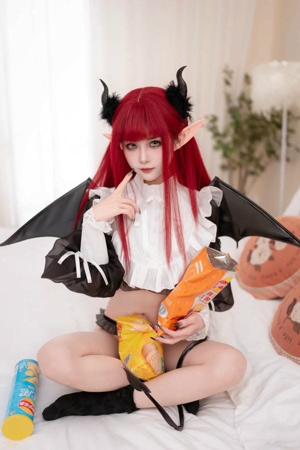 cosplay gợi cảm​ (16)