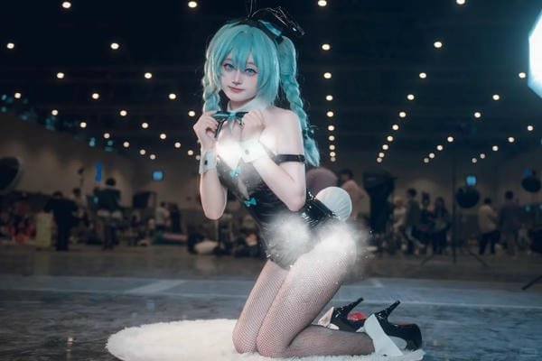 hatsune miku cosplay (10)