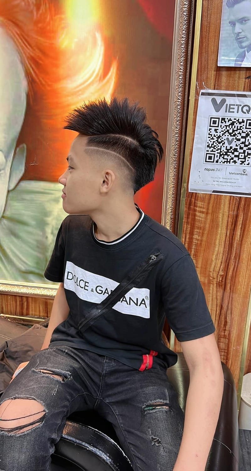 kẻ vạch tóc nam ngầu 22