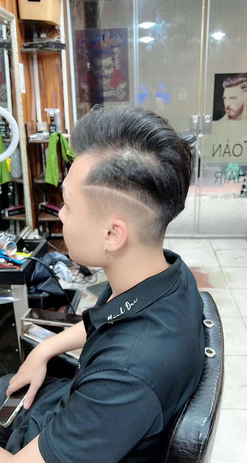 kẻ vạch tóc nam ngầu 23