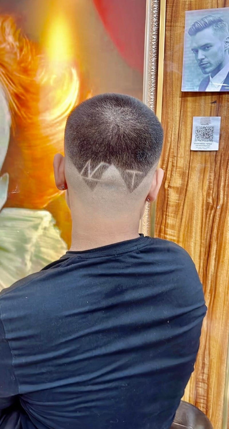 kẻ vạch tóc nam ngầu 6