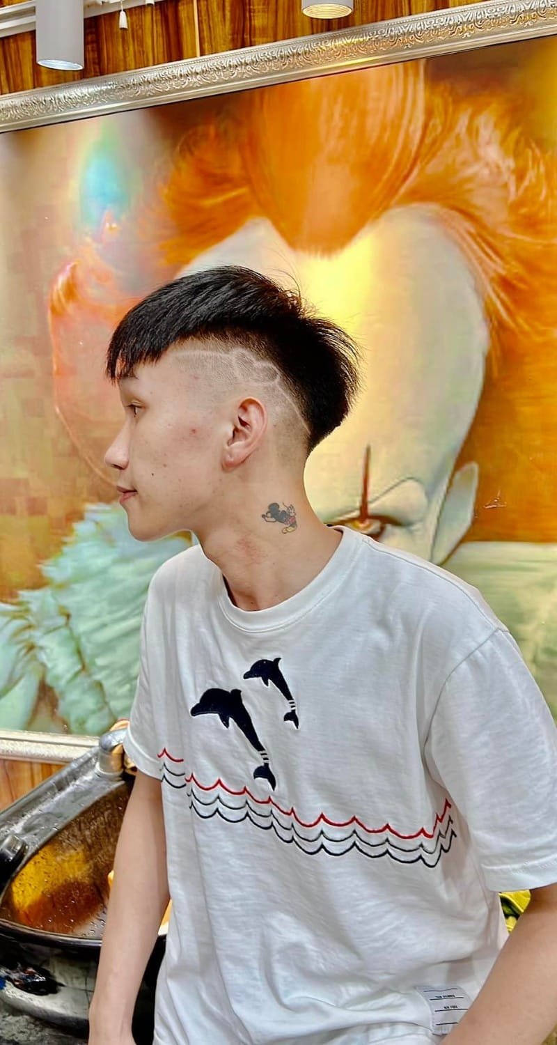 kẻ vạch trái tim ngủ quên