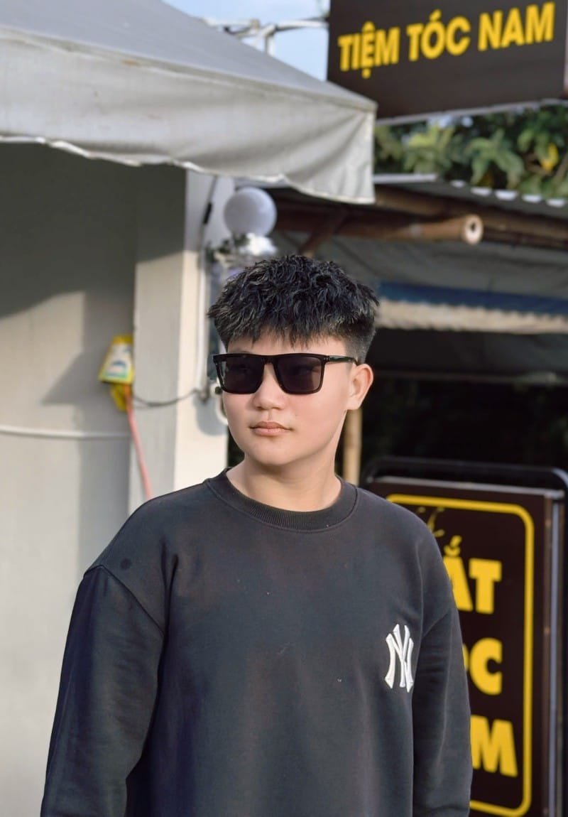 kiểu tóc ruffled layer