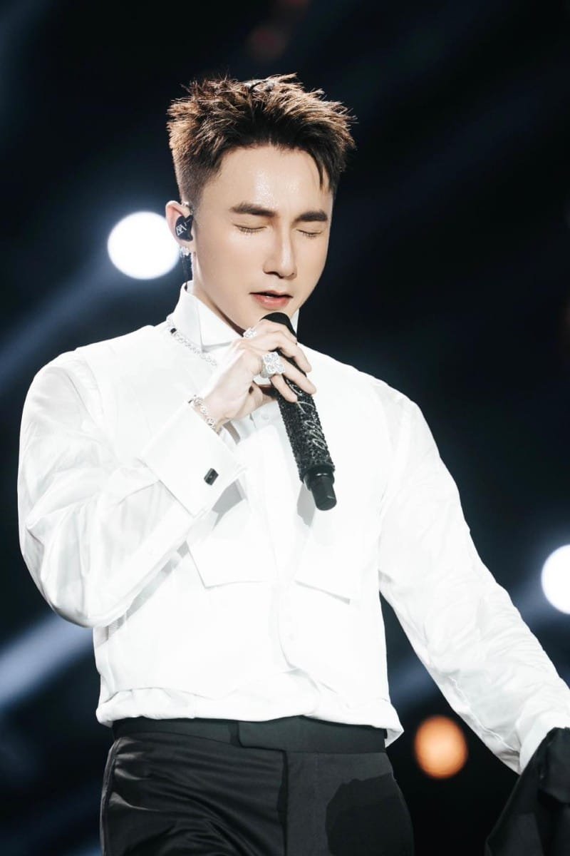 kiểu tóc sơn tùng mới nhất