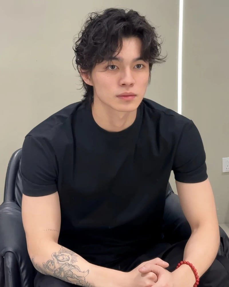 kiểu tóc uốn nam