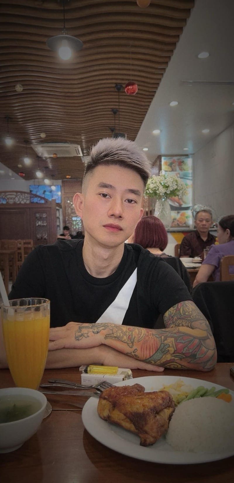 mái tạt nam boy phố 16