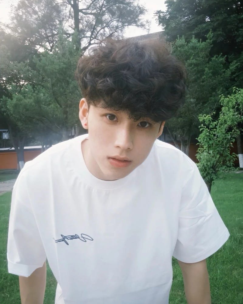 mẫu tóc uốn nam