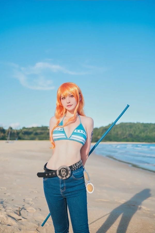 nami cosplay (30)