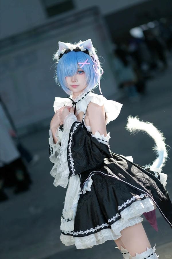 rem cosplay (15)
