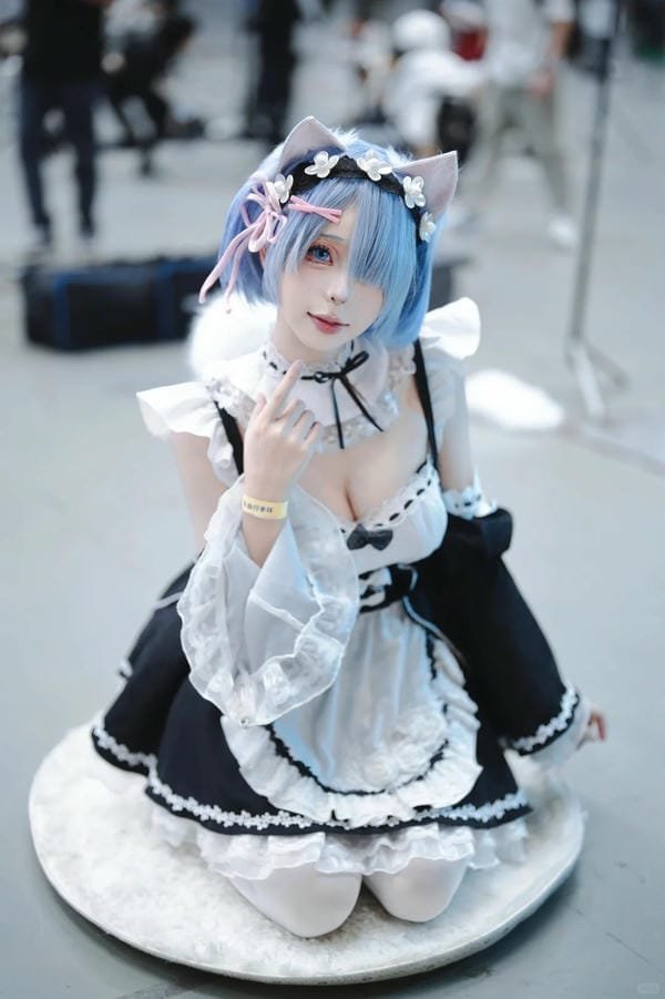 rem cosplay (20)