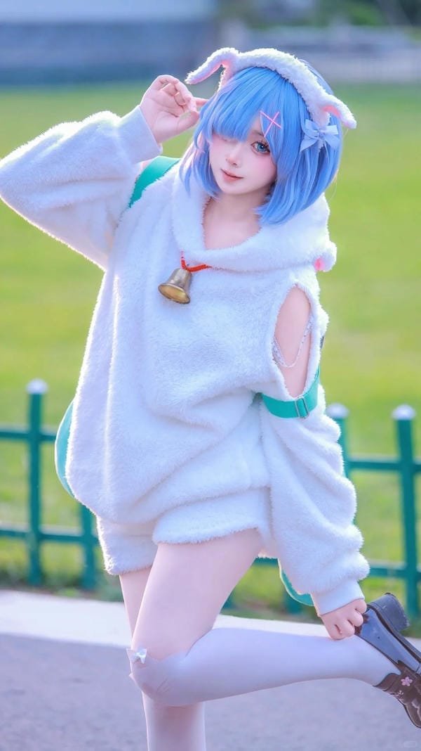 rem cosplay (21)