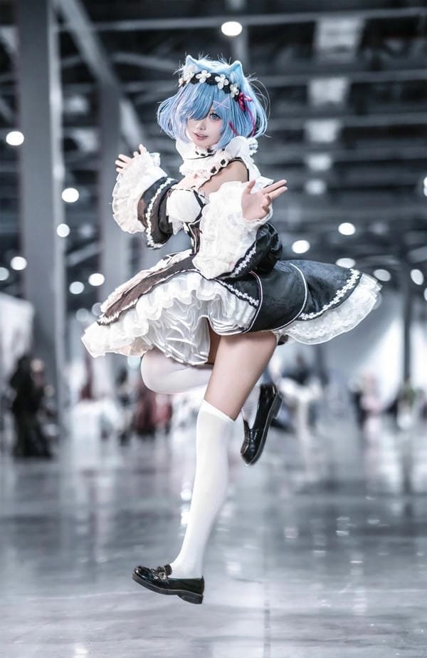 rem cosplay (9)