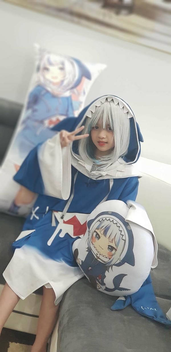 yaoyaoqwq gawr gura cosplay (2)