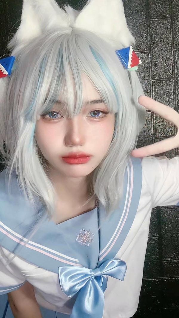 yaoyaoqwq gawr gura cosplay (21)