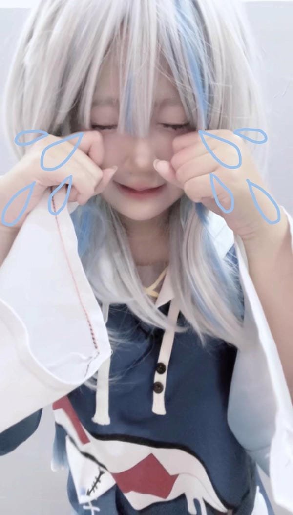 yaoyaoqwq gawr gura cosplay (22)